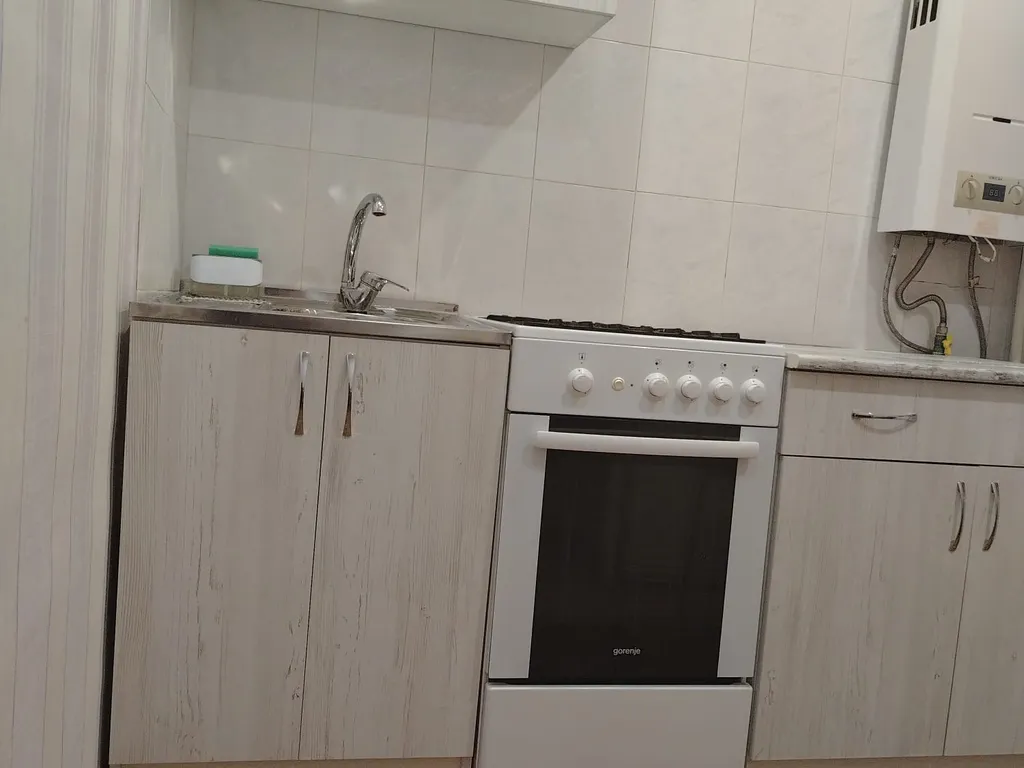 Квартира тихая, рядом ТЦ Небо и Лента