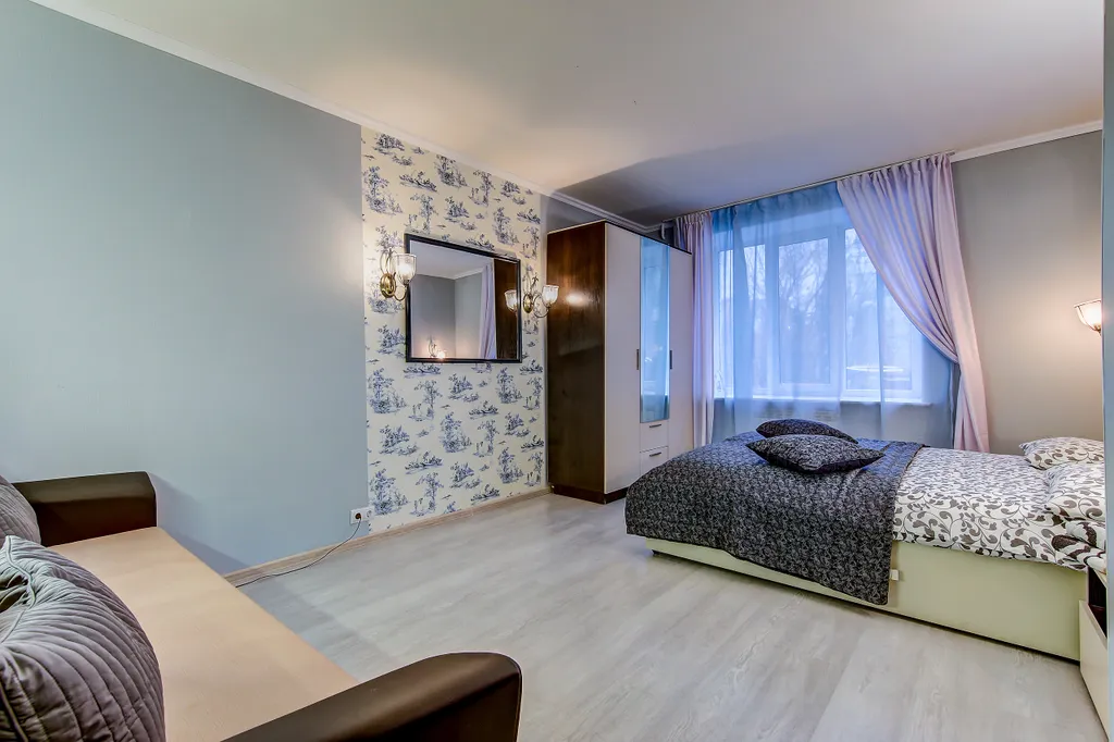 Большая 3-комнатная квартира с видом на Неву и корабли Центр города