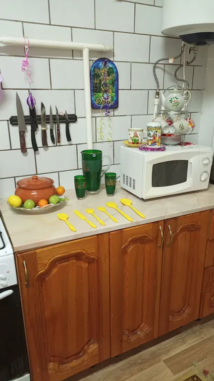 Большой семейный номер до 6 чел.  Рядом М4, Парк "Лога"- заезд 14-22