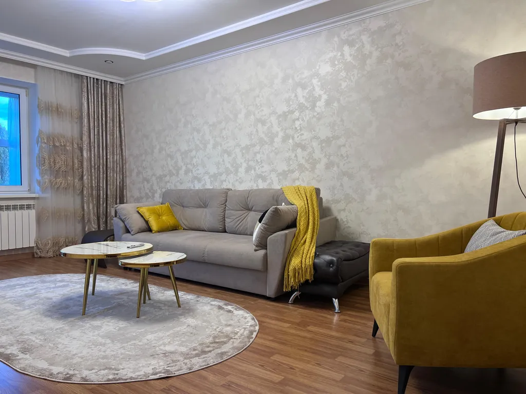 Стильная двухкомнатная квартира с видом на Машук