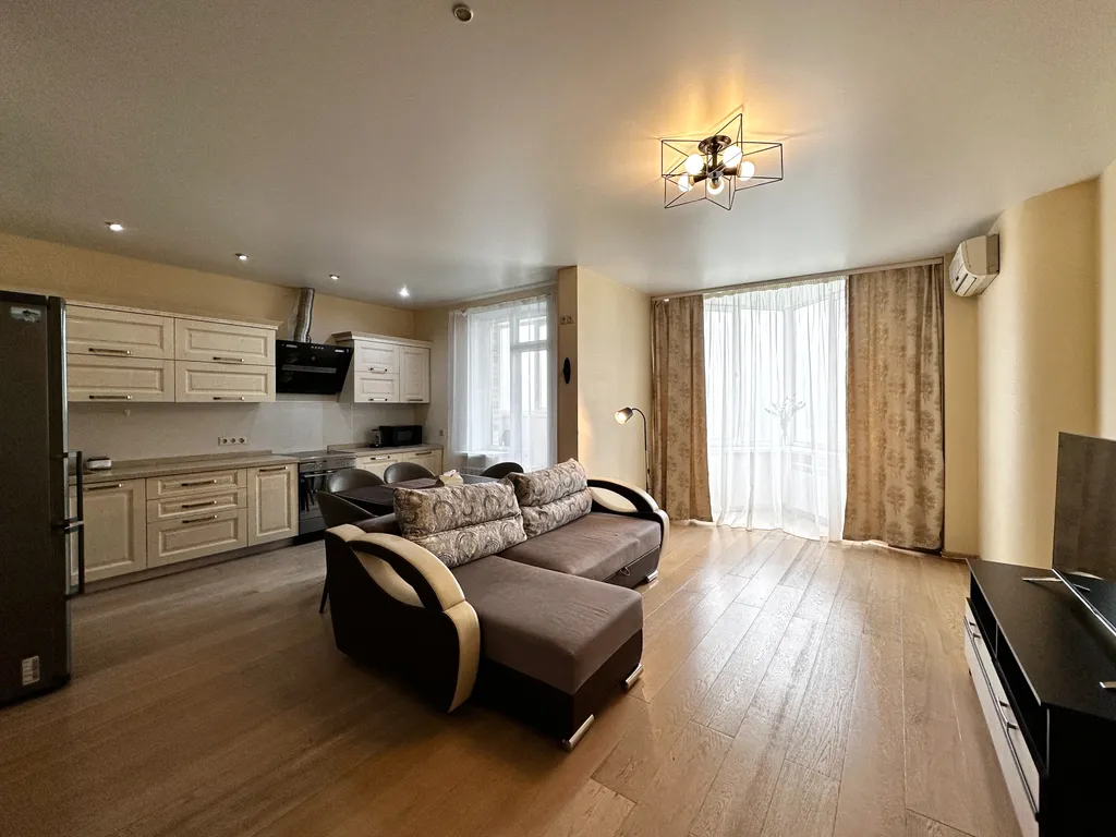 Уютная светлая квартира на 2й Круговой