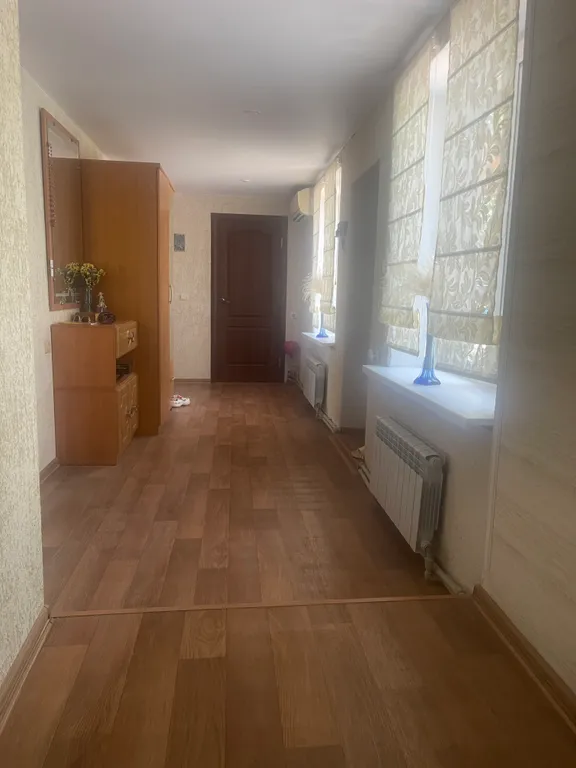 Частный дом.Участок 5 соток.Без соседей.В пешей доступности от моря