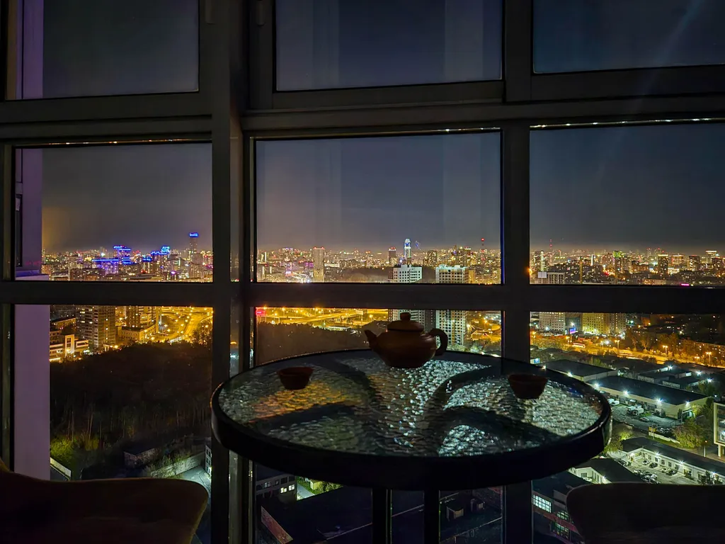 Квартира Комфортные апартаменты с панорамным видом на центр города — Екатеринбург