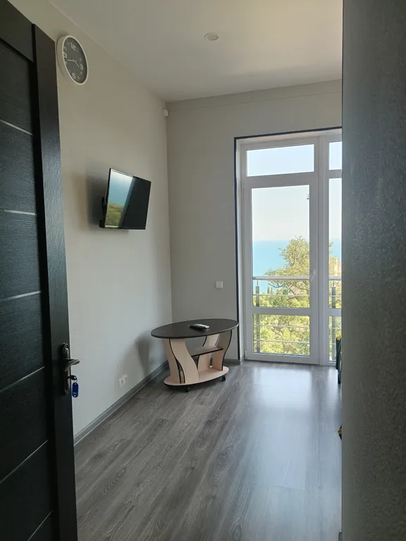 Этаж в панорамном доме в 10 минутах до моря