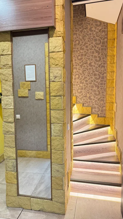 Коттедж с теплым бассейном под открытым небом. На 6 человек.