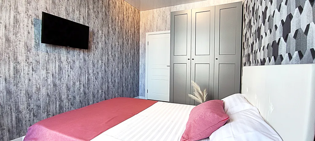 Лофтовая квартира в центре у МЦ Лотос, Таганай, Молнии,  Юности.