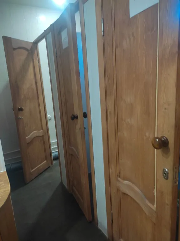 Большой 2х этажный  вместительный дом 270кв.м