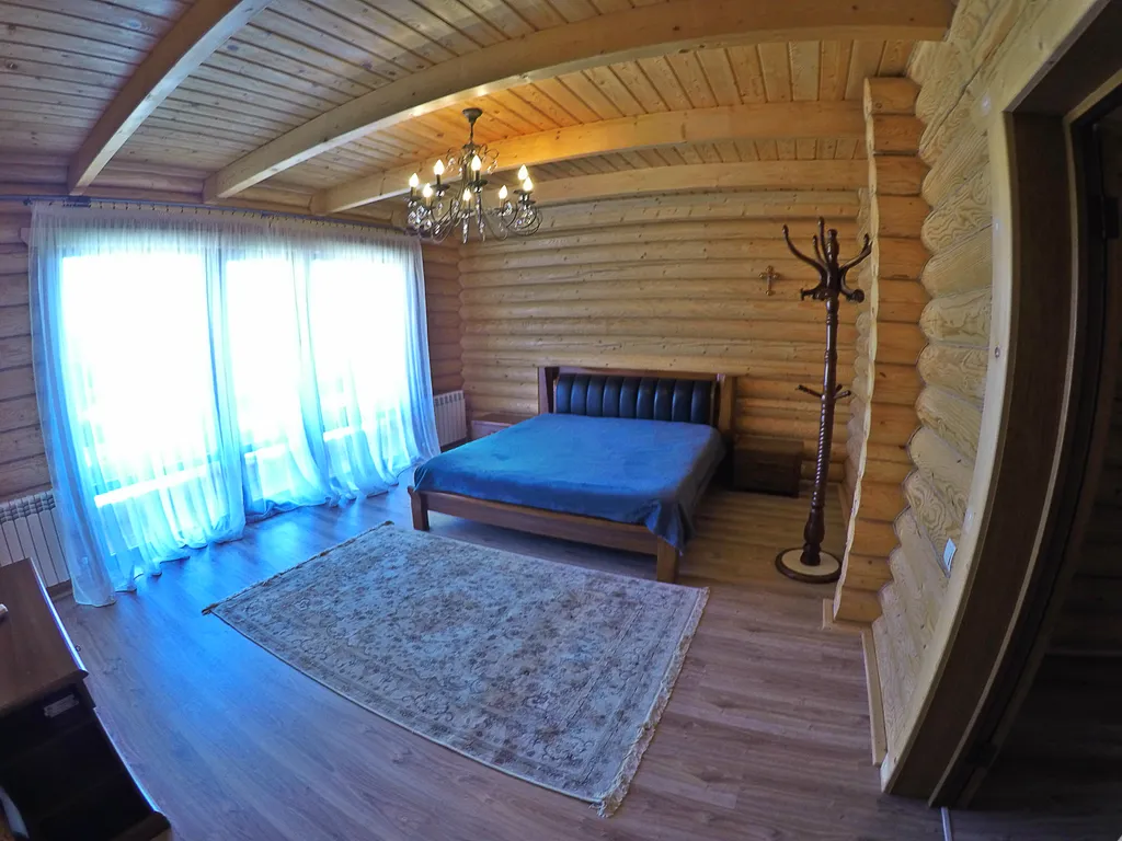 Дом с панорамным видом на море и гору Аю-Даг