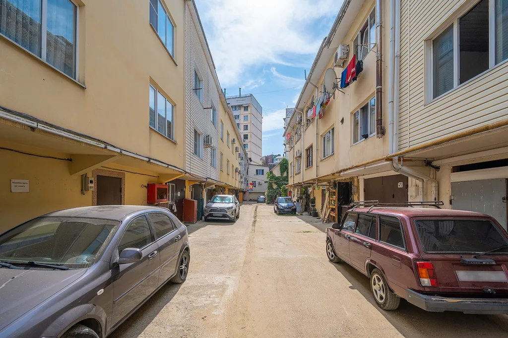 2-комнатная квартира в таунхаусе с гаражом микрорайон Кудепста