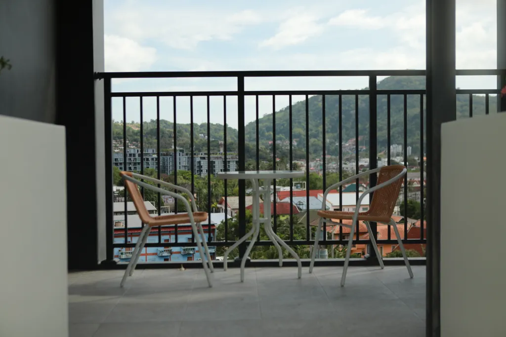 Просторная однушка у моря с бассейном и Wi-Fi 500 мбит/с