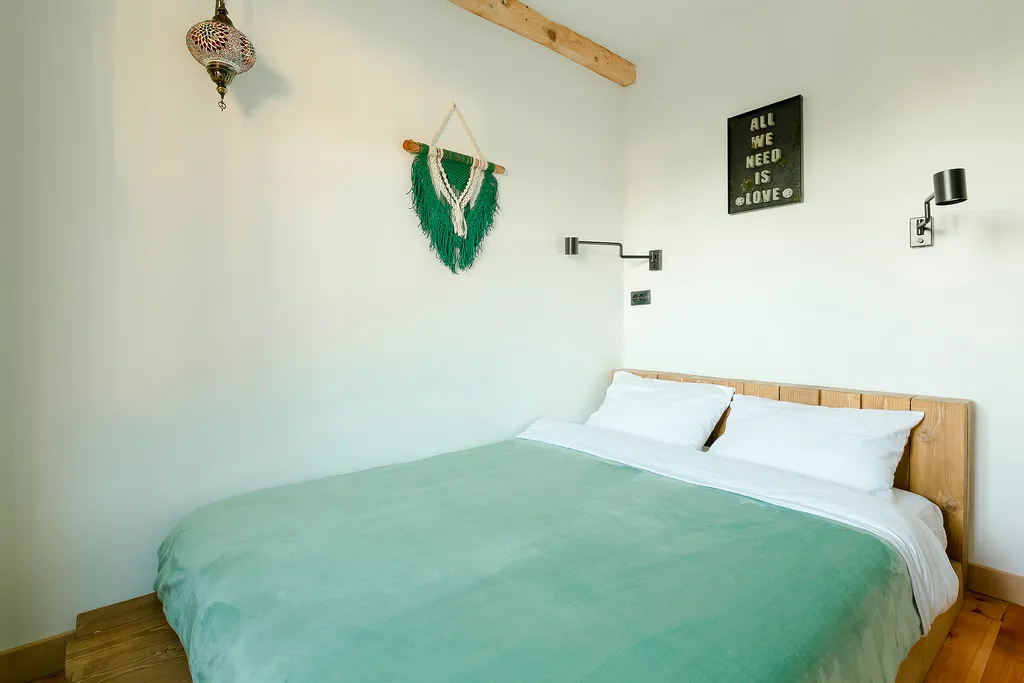 Панорамные апартаменты с террасой и видом на море