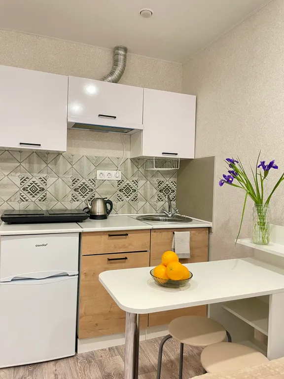 Студия рядом с ТРК Семья