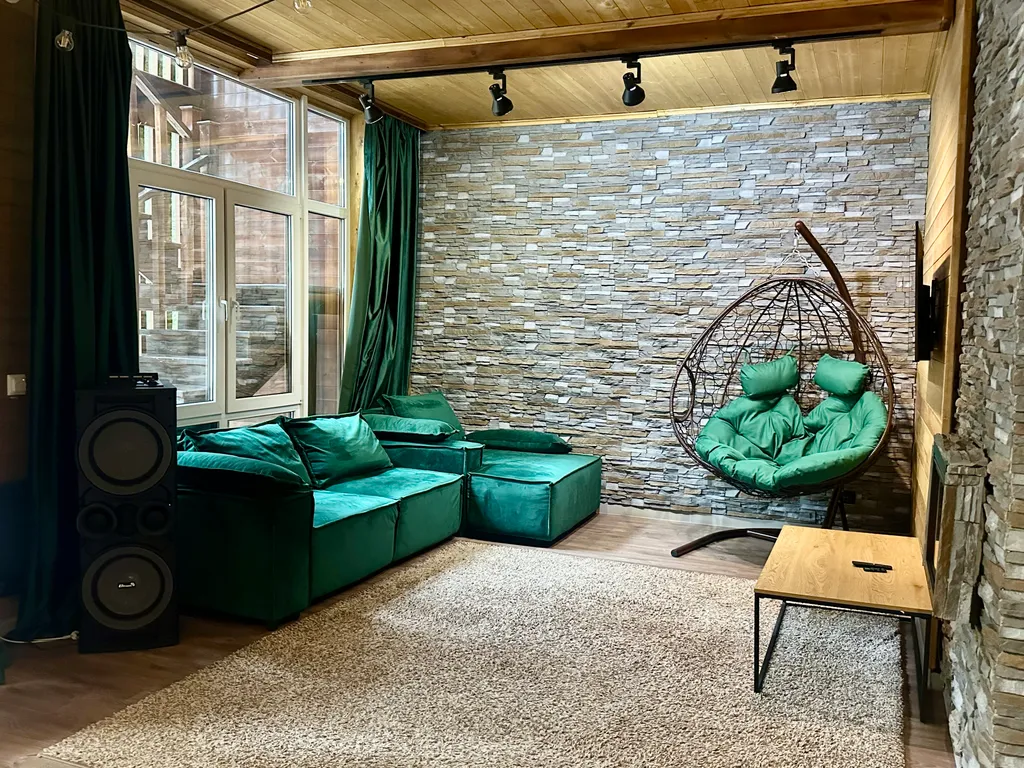 6-комнатная Квартира