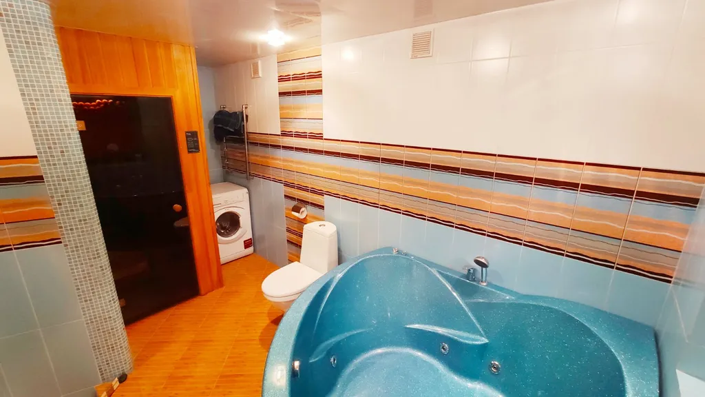 Квартира с джакузи и ИФК-сауной
