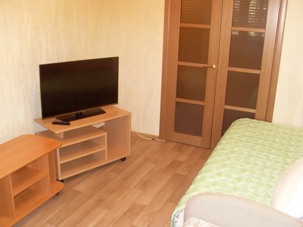 Двухкомнатная квартира — аренда посуточно в Сургут