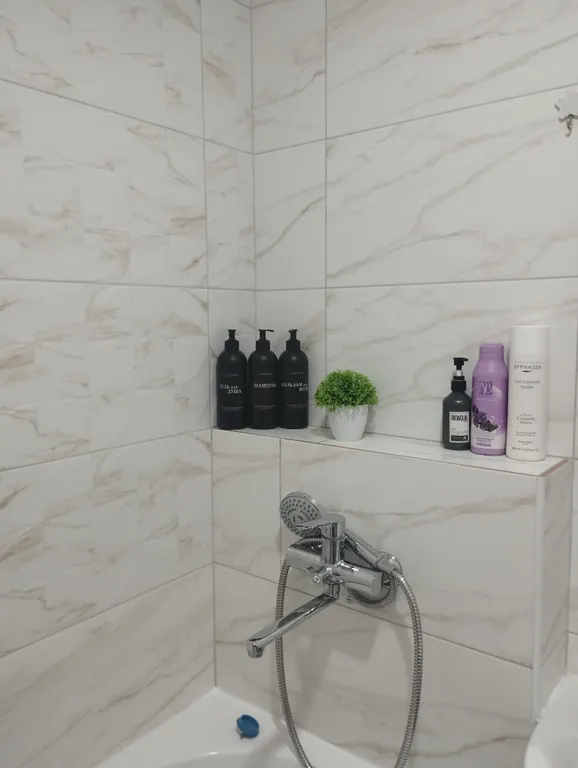 Студия с философским видом на жизнь