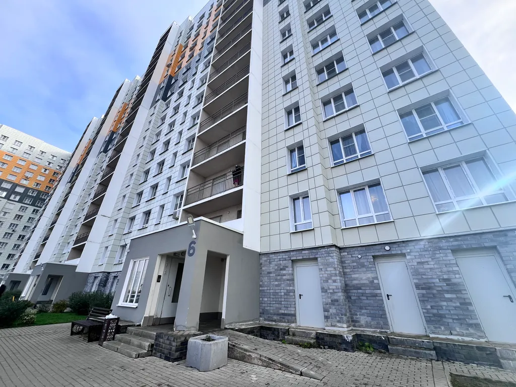 Уютная студия рядом с выездом на трассу М-10