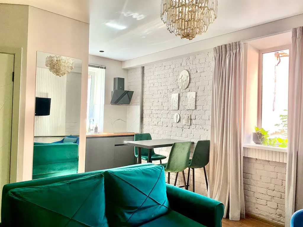 Квартира Квартира Дуплекс изумруд с отдельным входом и парковкой в историческом центре — Ярославль