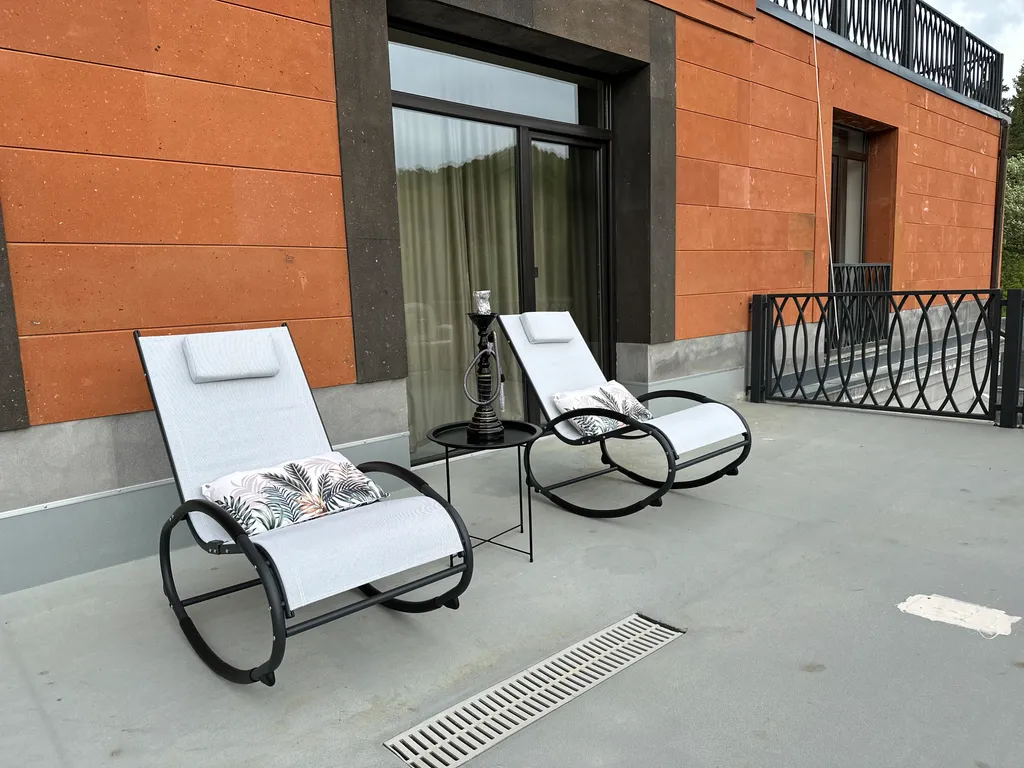 Апартамент с видом на горы и большой террасой