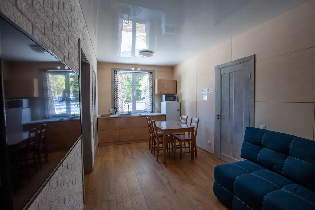 Коттедж Дом вблизи подножья горы — аренда посуточно в Шерегеш