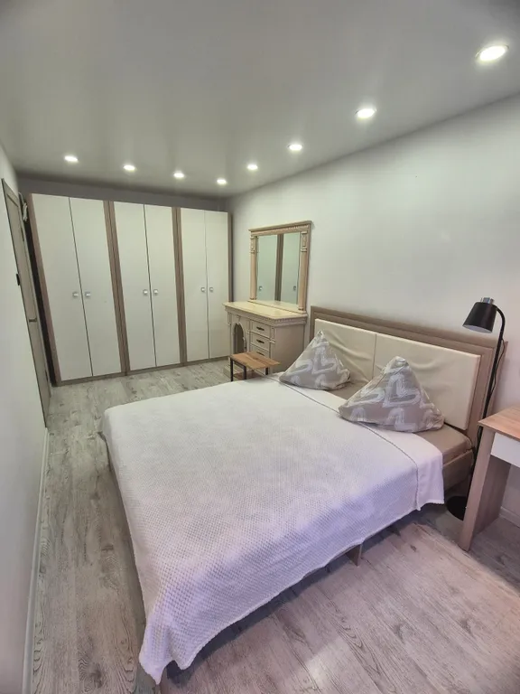 Квартира рядом с цирком