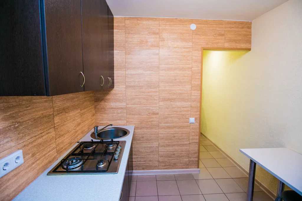 Квартира в центре города,  в пешей доступности жд вокзал,  жд колледж,