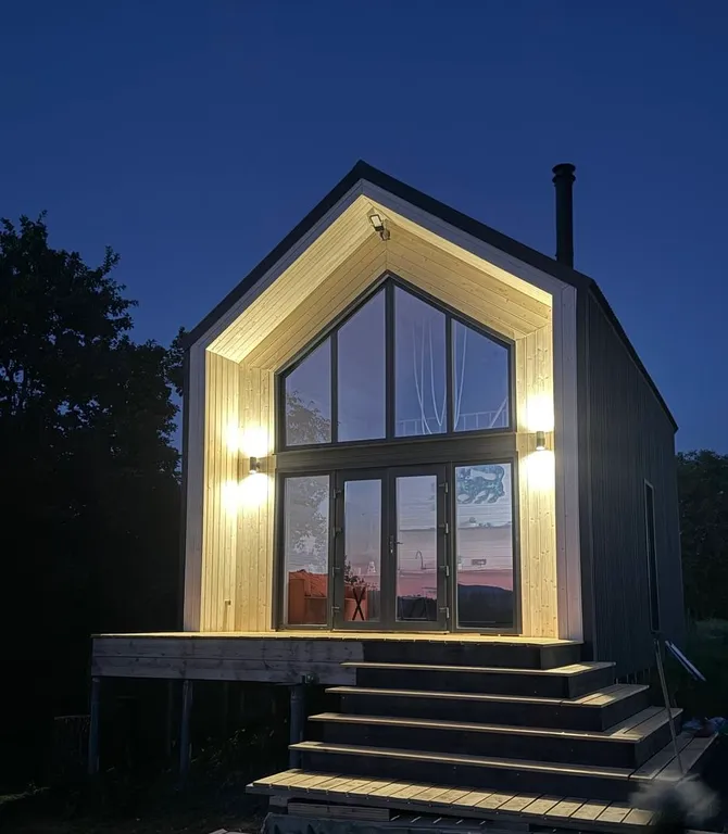 Коттедж Дизайнерский Барнхаус в природе Адыгеи — Новосвободная