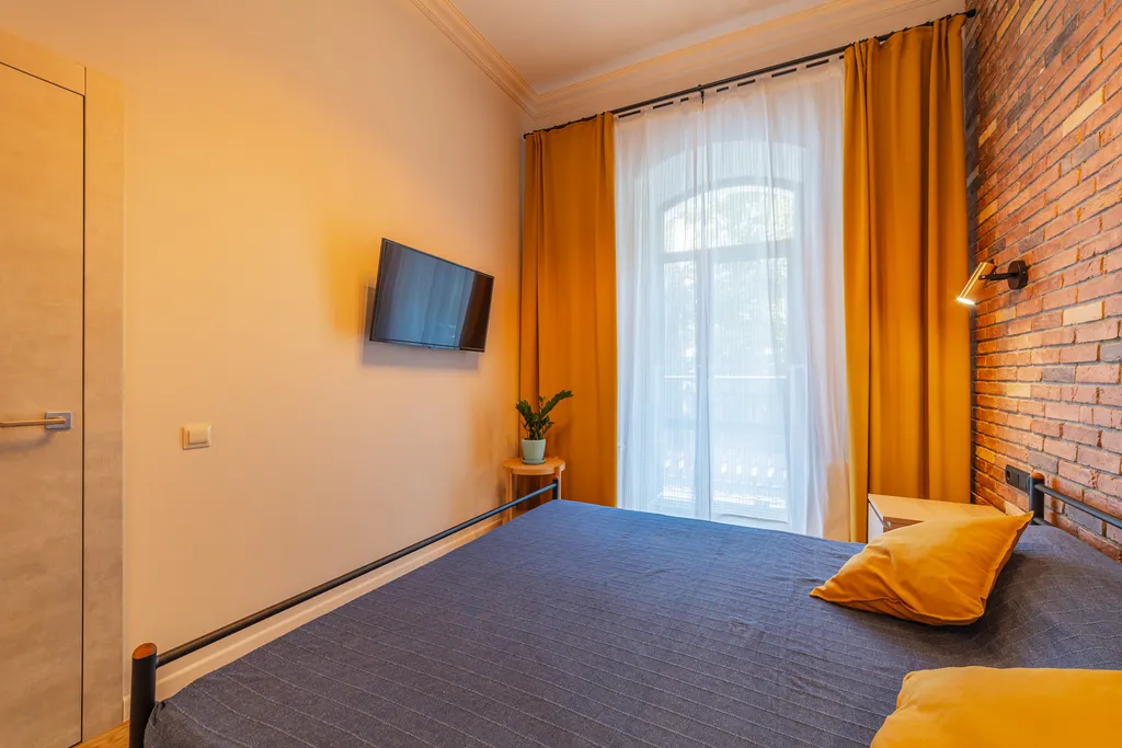 Уютная квартира с отдельной спальней и кухней-гостиной