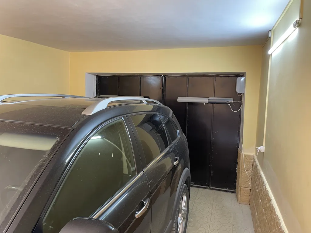 Коттедж с бассейном у Каспия