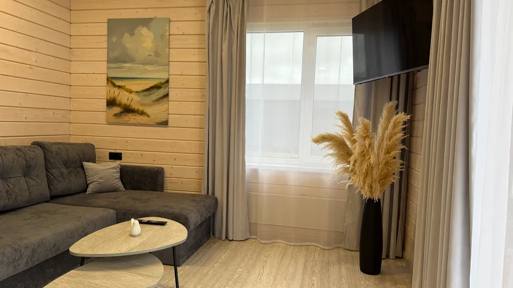 Домик с террасой