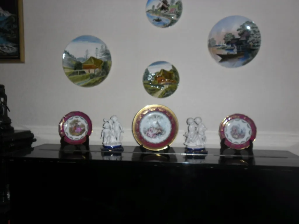 Apartment white bridge