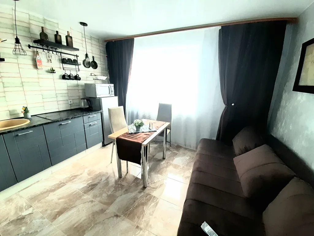 Современная квартира на Кургане