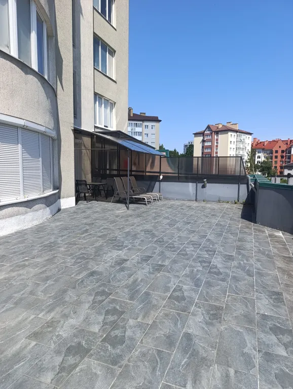 Уютная квартира с огромной террасой