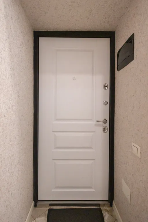 Квартира с видом на бульвар в центре города