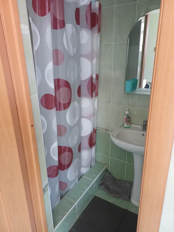 Комната в тихом месте для двух-трех человек