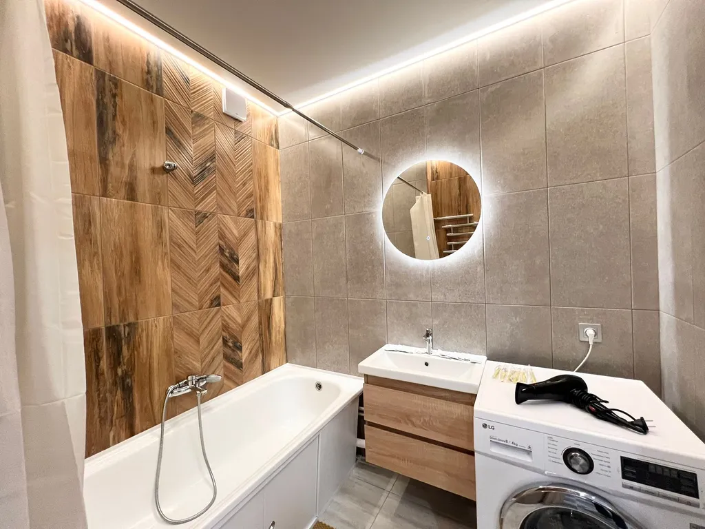 2-комнатная квартира в тихом центре