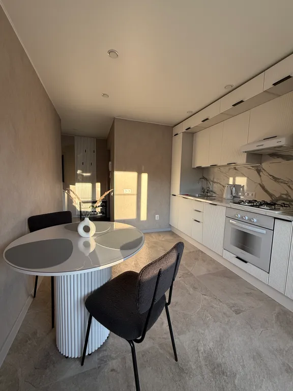 Стильная и теплая квартира