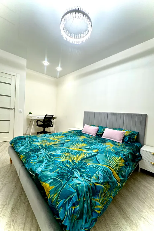 Квартира рядом с ТЦ Кристалл — аренда посуточно в Тюмень