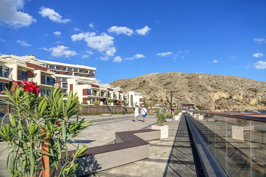 Апартаменты в Atlas Apart-Hotel SPA, вид на море и 4 бассейна