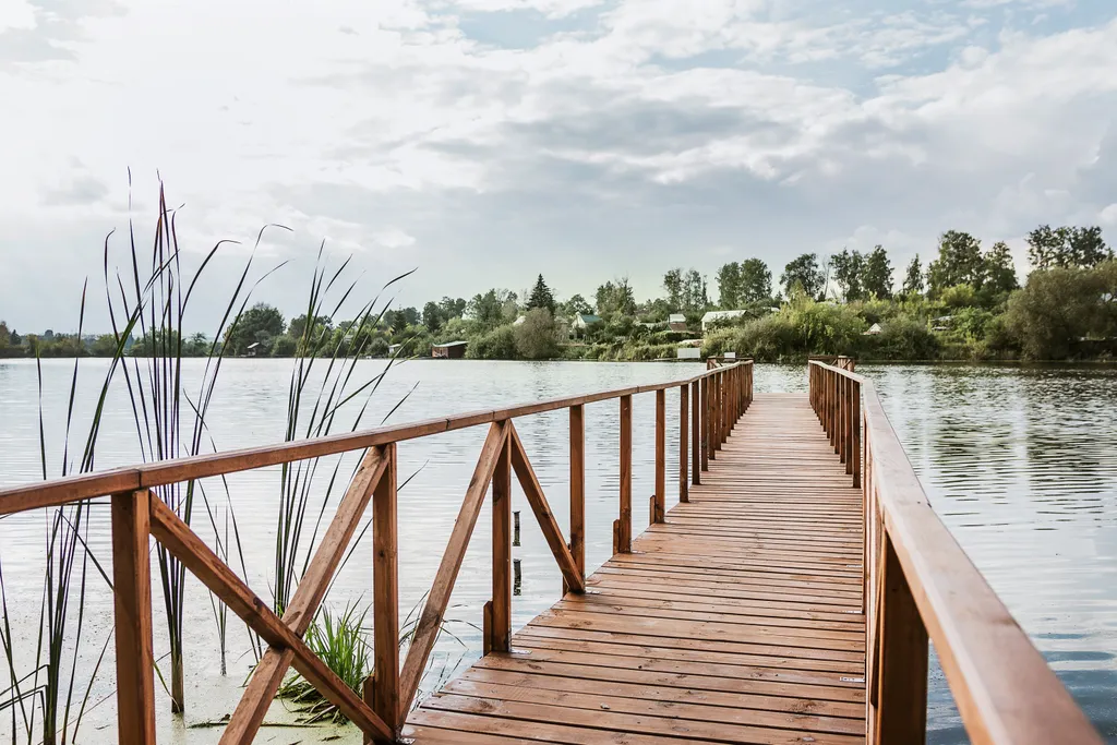 Дом у озера с сауной и банным чаном