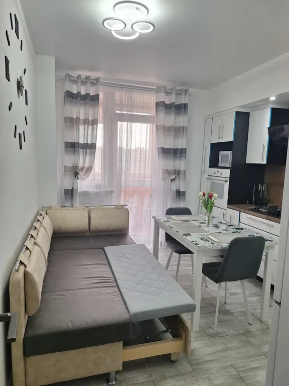 Квартира Квартира Уютная, светлая, с кондиционером в новом р-не с развитой инфраструктурой — Калининград