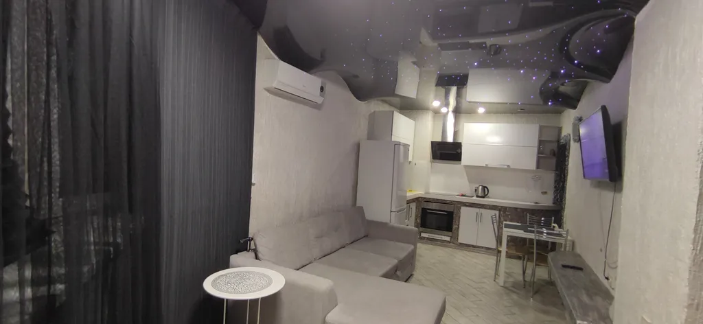 Омск, Кировский у ТЦ Мега