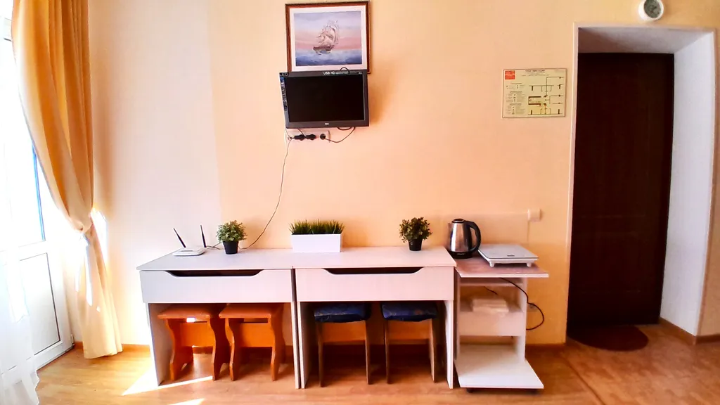 Квартира Квартира Студия с большим балконом на 2-м этаже — Севастополь