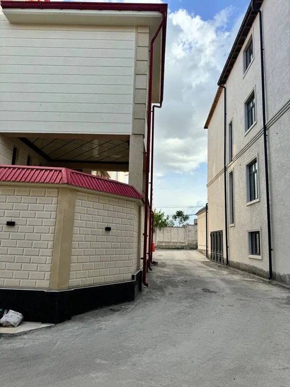 3-этажный дом  в центре города