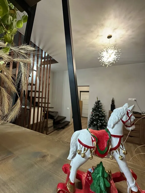 Коттедж Уютный дом отдыха ДвижВилладж с баней и видом на реку — Новотитаровская