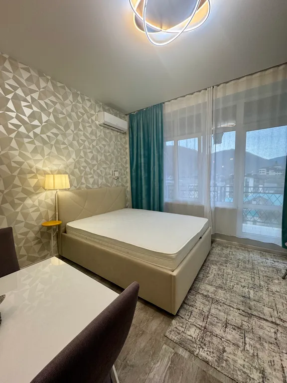 Просторная студия напротив Горки города