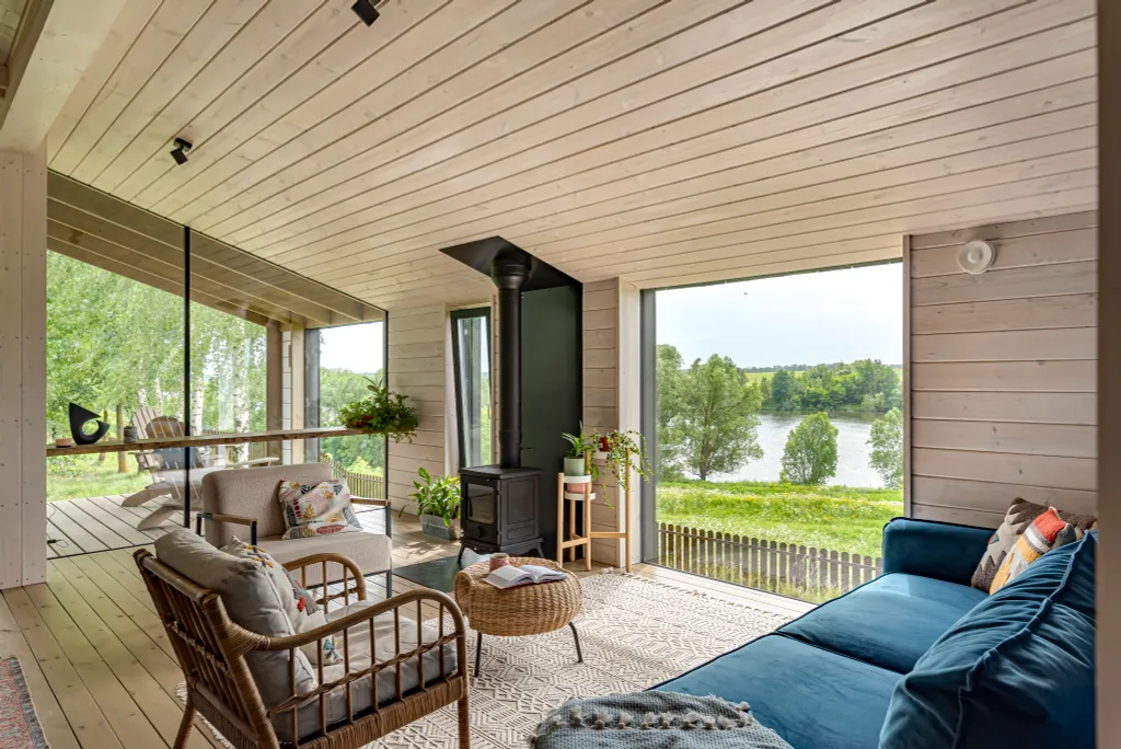 Коттедж Дом на берегу реки, Коломна — Елино