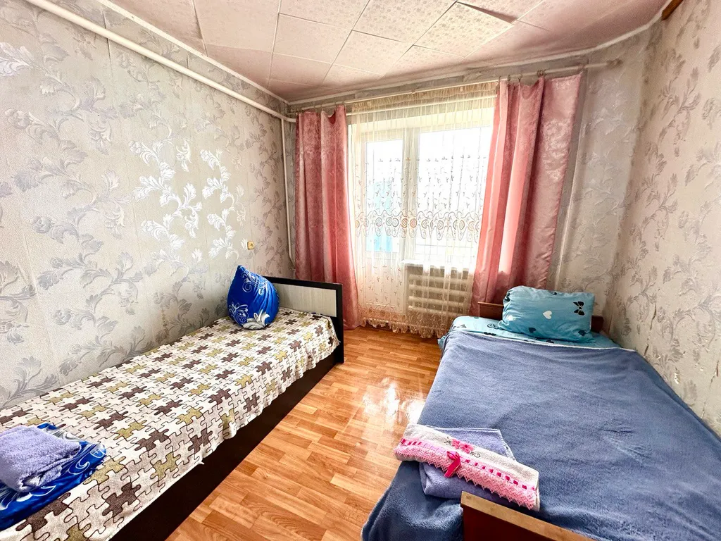 Квартира Большая квартира в тихом районе — Джанкой