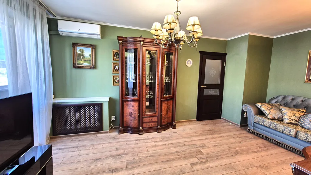 Королева Англии рекомендует 2-комнатную квартиру в центре города