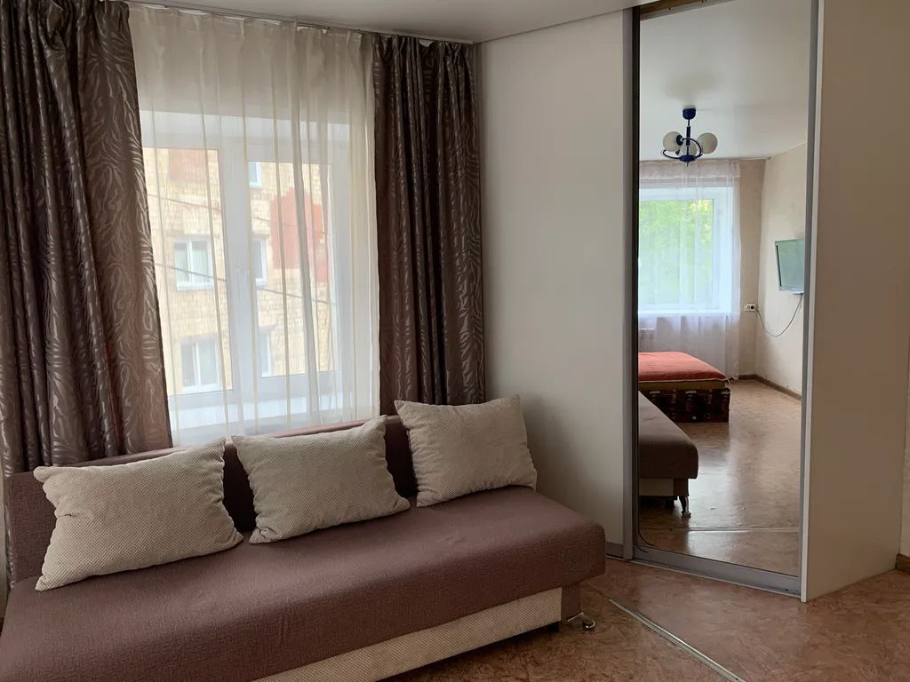 Квартира Квартира через дорогу от Краевой больницы — Красноярск